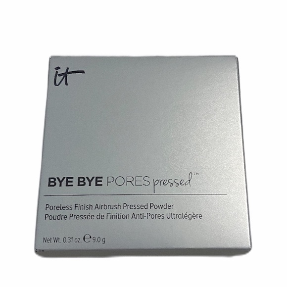 it cosmetics Other - Bye Bye Pores Pressed Anti-Aging Finishing Powder